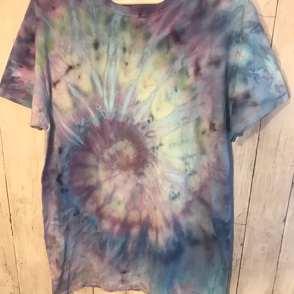 Custom Tie Dye Tshirt Unisex Size Large - Picture 8 of 10